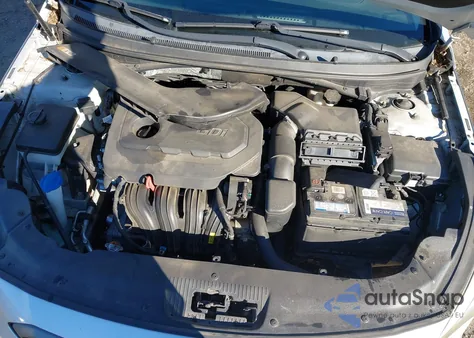 2016 Hyundai Sonata Sport z USA, uszkodzony, nr VIN 5NPE34AF4GH263533